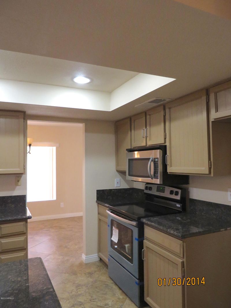 3002 W Sandra Ter, Phoenix, AZ 85053
