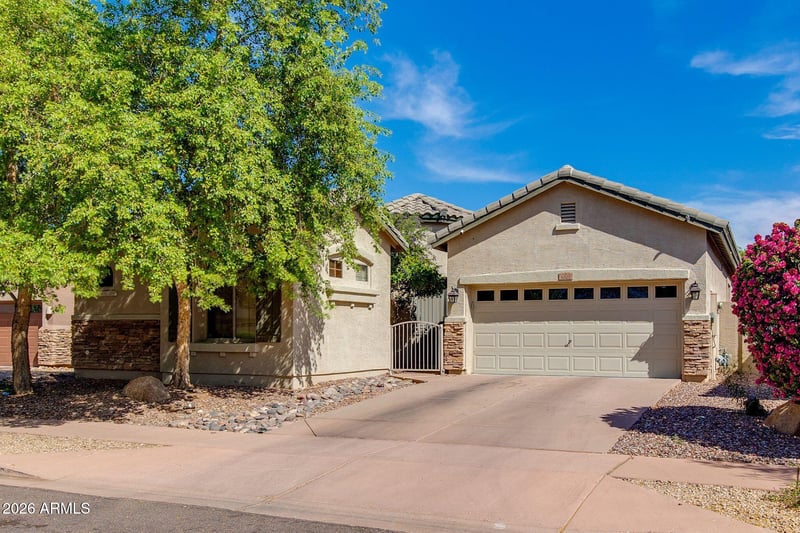 3002 Sentinel Rock Rd, Phoenix, AZ 85086
