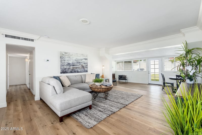 3002 Whitton Ave, Phoenix, AZ 85016