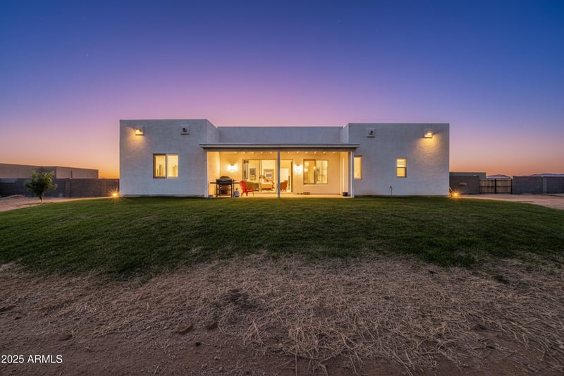 30031 209th Ave, Wittmann, AZ 85361