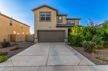 3004 Houston Dr, San Tan Valley, AZ 85143