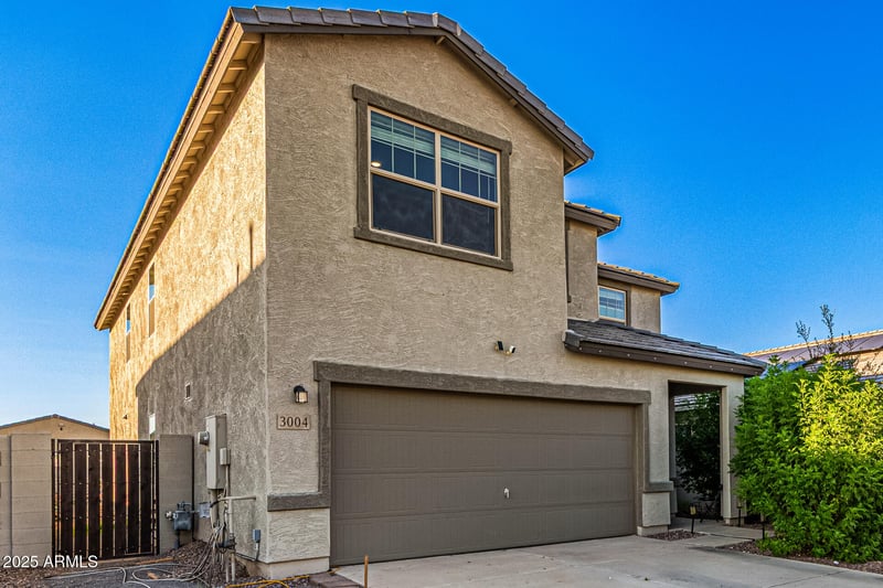 3004 Houston Dr, San Tan Valley, AZ 85143