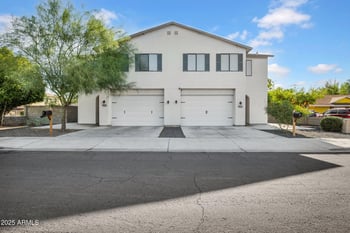 3005 E Paradise Ln, Phoenix, AZ 85032