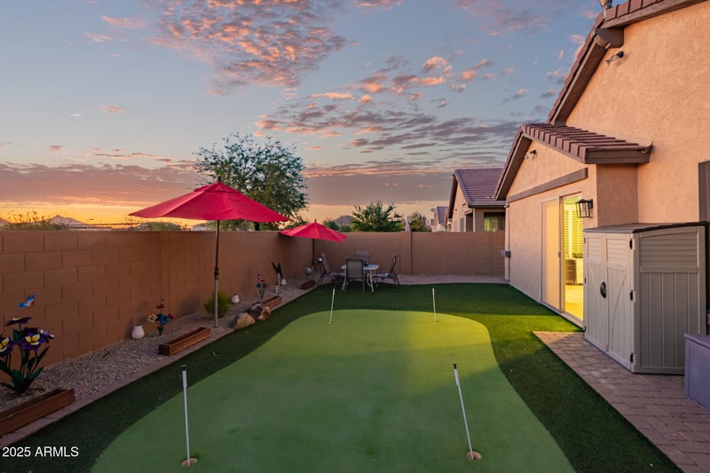 30058 Jillian Dr, San Tan Valley, AZ 85143
