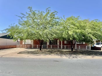 3006 Stella Ln, Phoenix, AZ 85017
