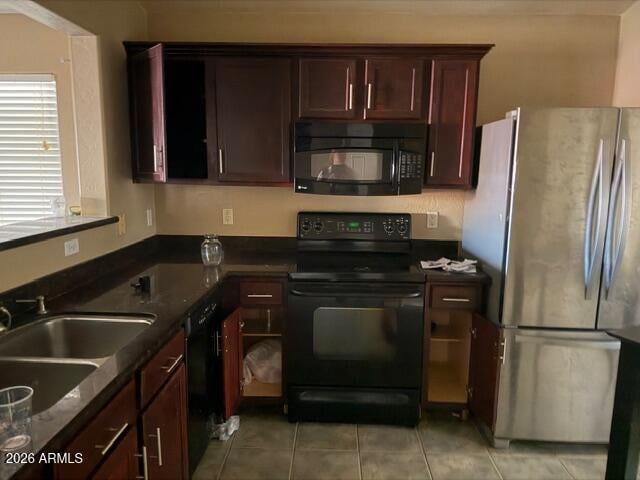 30068 Sunray Dr, San Tan Valley, AZ 85143