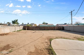 3007 81st Ave, Phoenix, AZ 85033