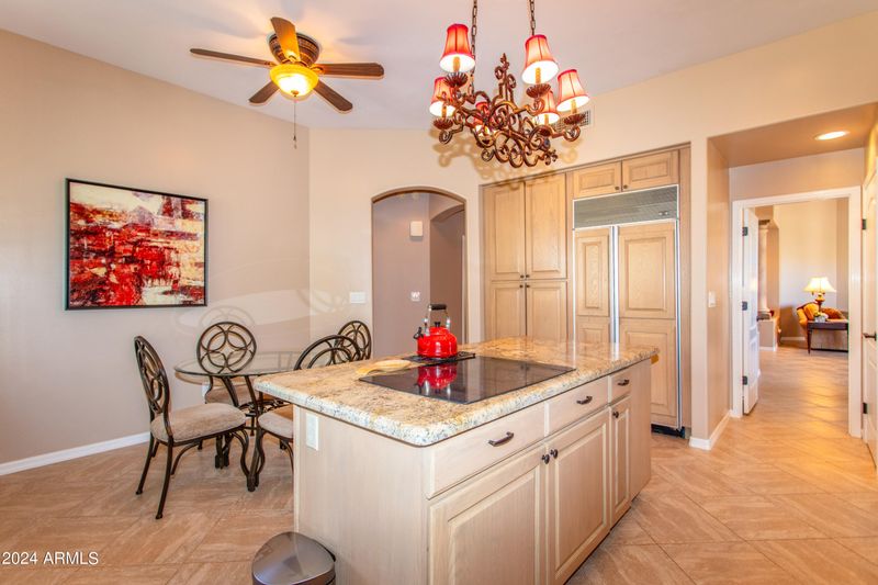 3007 E Dry Creek Rd, Phoenix, AZ 85048