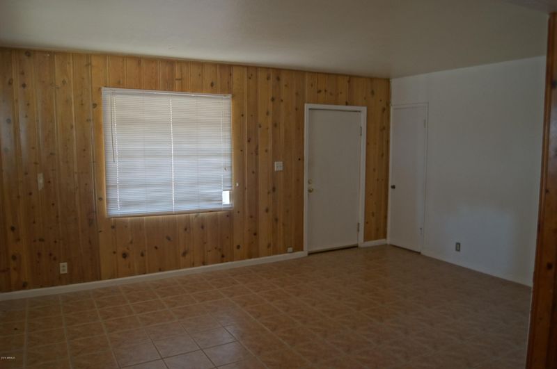 3007 E Hartford Ave, Phoenix, AZ 85032