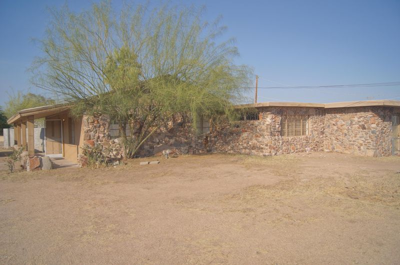 3007 E Hartford Ave, Phoenix, AZ 85032