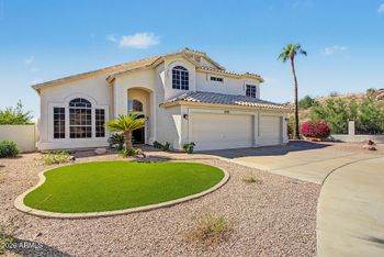 3007 E Thunderhill Pl, Phoenix, AZ 85048