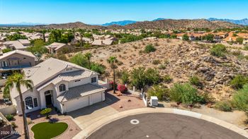 3007 E Thunderhill Pl, Phoenix, AZ 85048
