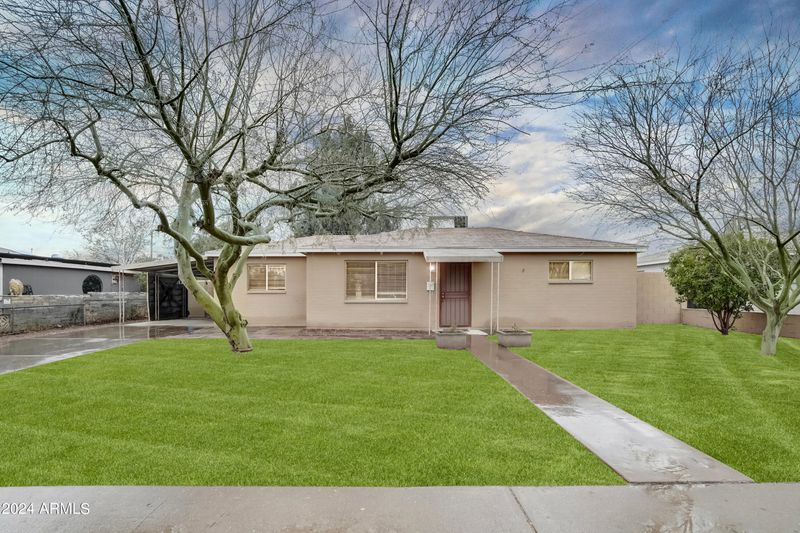 3007 W Echo Ln, Phoenix, AZ 85051