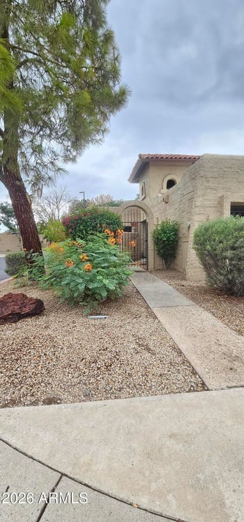 3007 W Phelps Rd, Phoenix, AZ 85053