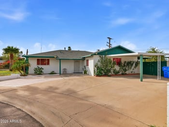3008 45th Dr, Phoenix, AZ 85031