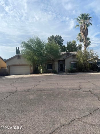 3008 E Jeanette Ct, Phoenix, AZ 85050