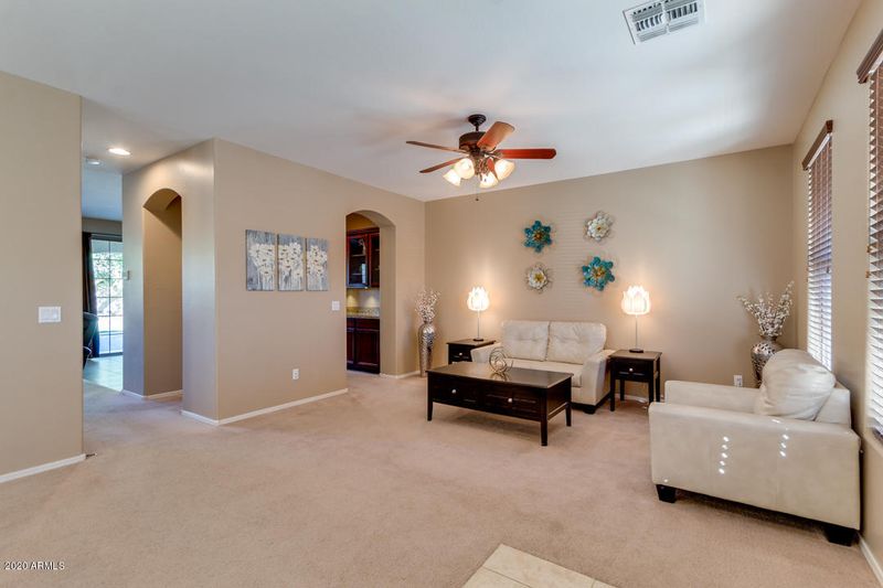 3008 E Sports Ct, Gilbert, AZ 85298