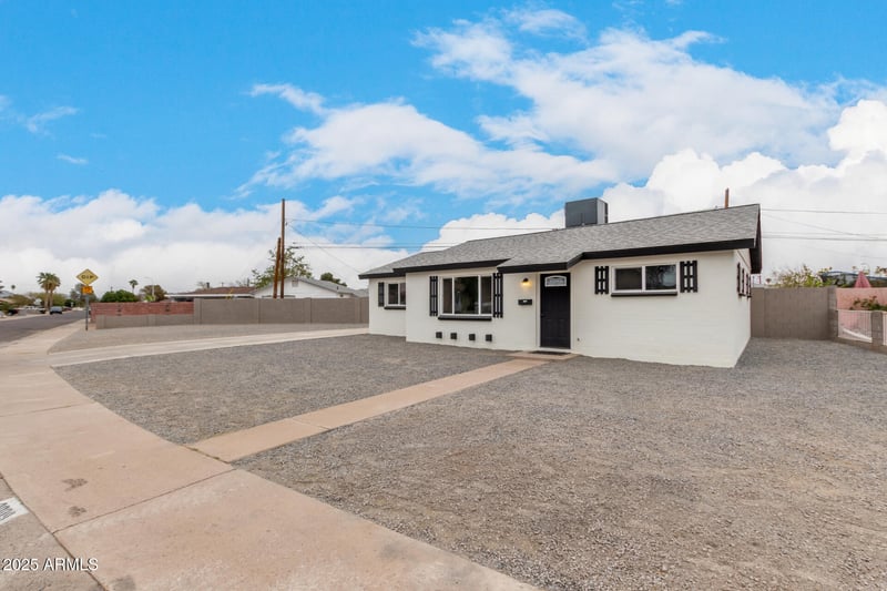 3009 Alice Ave, Phoenix, AZ 85051