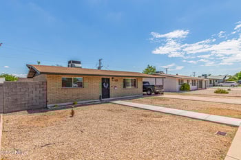 3009 Clementine Dr, Tempe, AZ 85282