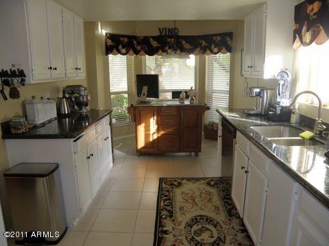 3009 E Cannon Dr, Phoenix, AZ 85028