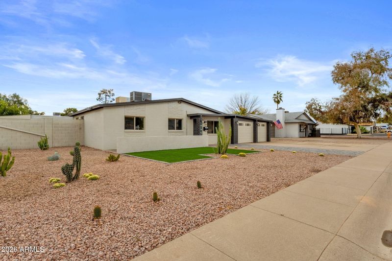 3009 E Corrine Dr, Phoenix, AZ 85032