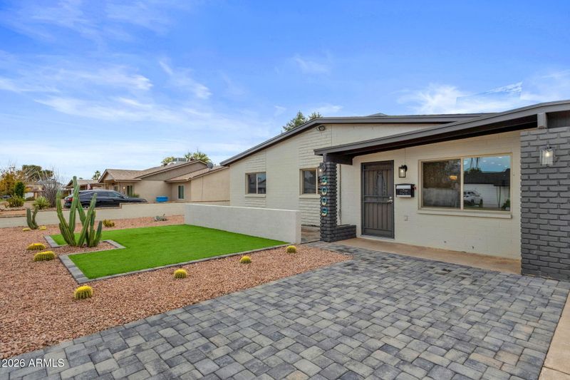 3009 E Corrine Dr, Phoenix, AZ 85032