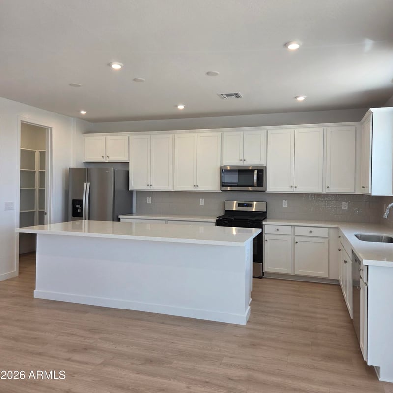 3009 Villa Ave, San Tan Valley, AZ 85143