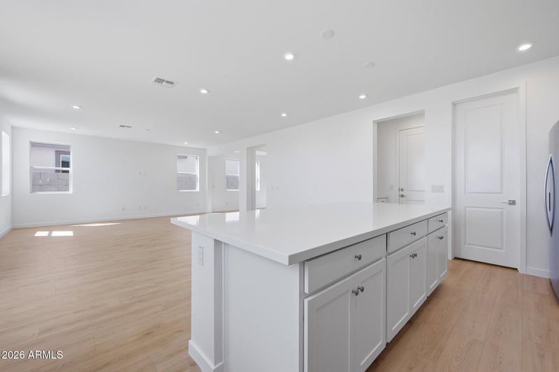 3009 Villa Ave, San Tan Valley, AZ 85143