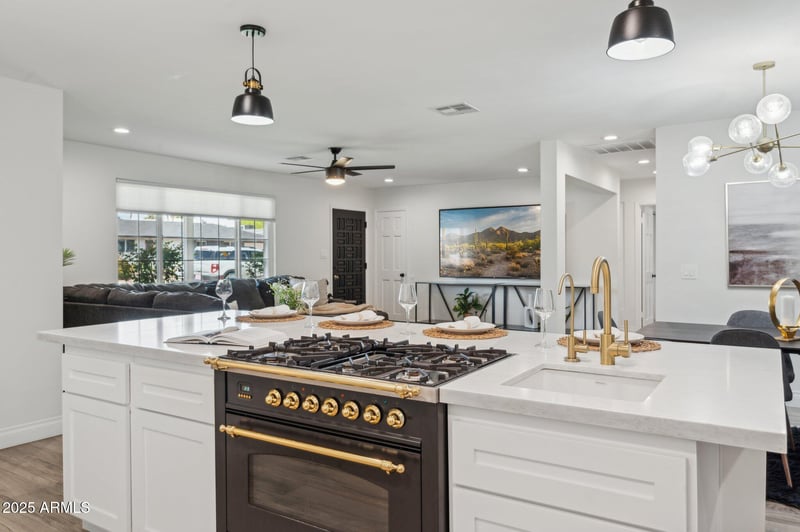 3009 Whitton Ave, Phoenix, AZ 85016