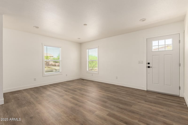 301 80th St, Mesa, AZ 85207