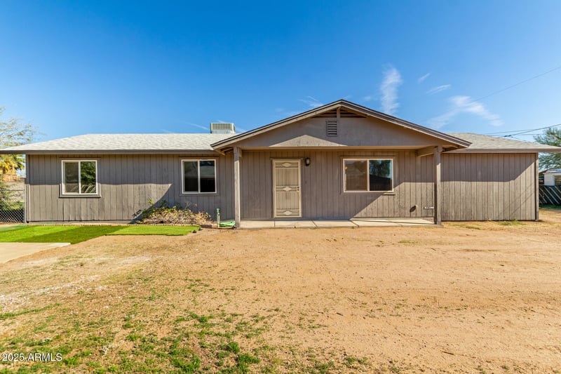 301 Elmont Dr, Apache Junction, AZ 85120