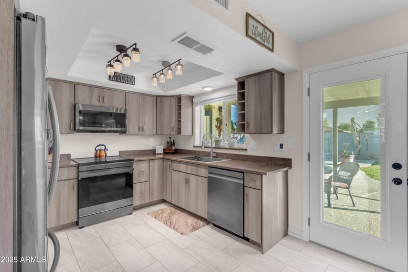 301 Merrill Ave, Gilbert, AZ 85234
