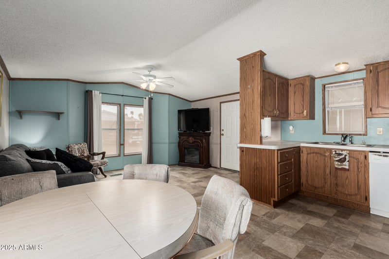 301 Signal Butte Rd #216, Apache Junction, AZ 85120