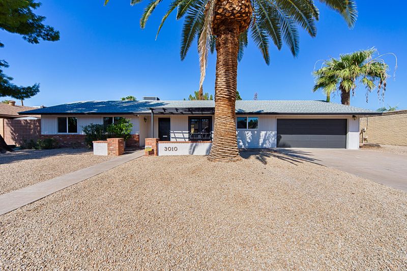 3010 E Cheryl Dr, Phoenix, AZ 85028