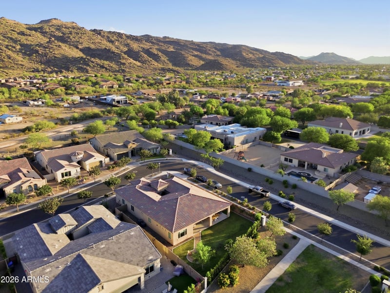 3010 E Desert Ln, Phoenix, AZ 85042
