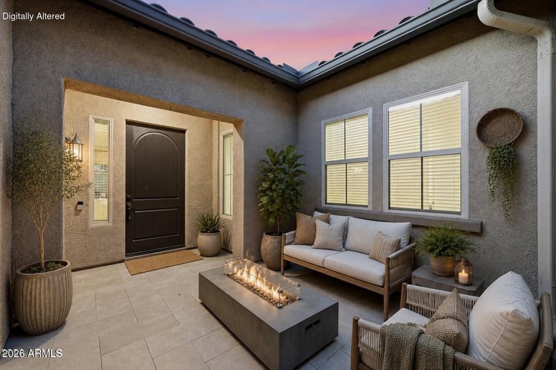 3010 E Desert Ln, Phoenix, AZ 85042
