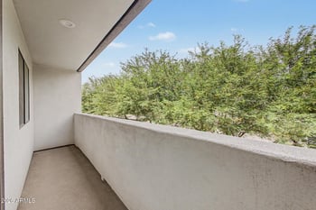 3010 N 37th St, Phoenix, AZ 85018