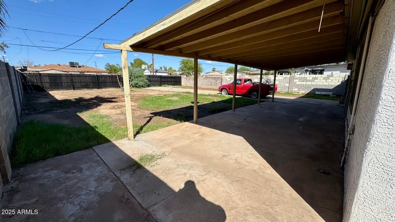3010 Northern Ave, Phoenix, AZ 85051
