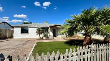 3010 Northern Ave, Phoenix, AZ 85051