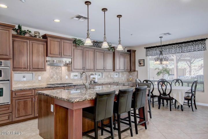 3010 W Ashurst Dr, Phoenix, AZ 85045
