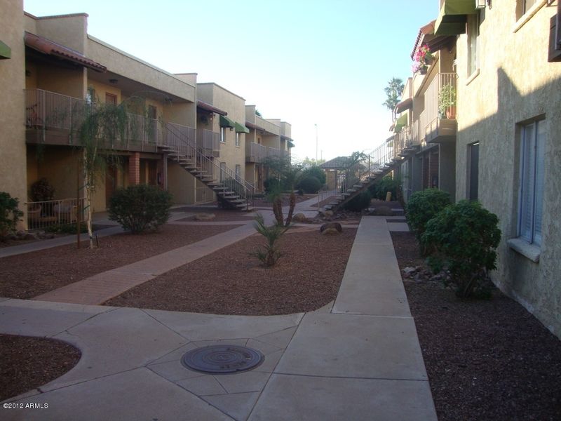 3010 W Camelback Rd #121, Phoenix, AZ 85017