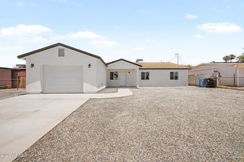 3010 W Country Gables Dr, Phoenix, AZ 85053