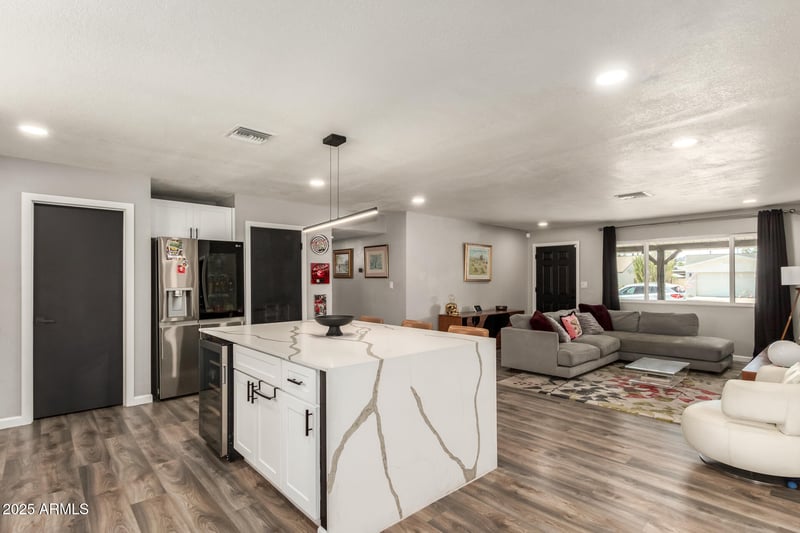 3010 Yucca St, Phoenix, AZ 85028