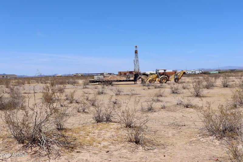 30100 235th Ave #1, Wittmann, AZ 85361