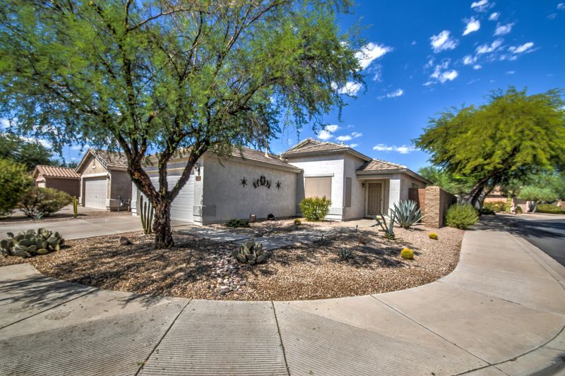 30105 N Sunray Dr, San Tan Valley, AZ 85143