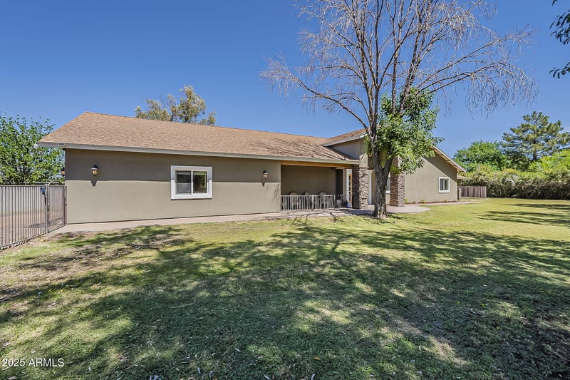 3011 Gilbert Rd, Mesa, AZ 85203