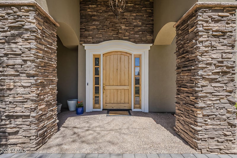 3011 Gilbert Rd, Mesa, AZ 85203