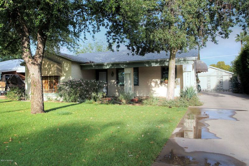 3011 N 18th Ave, Phoenix, AZ 85015