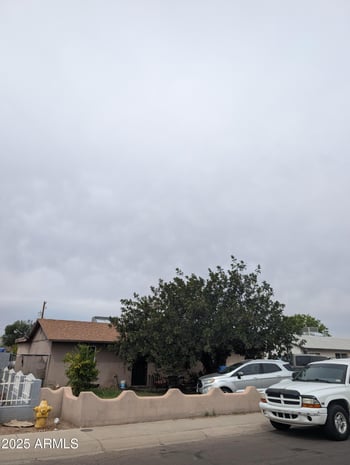 3012 46th Dr, Phoenix, AZ 85031