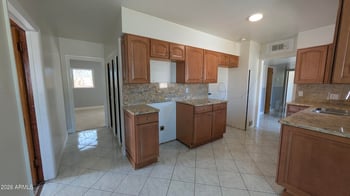3012 56th St, Phoenix, AZ 85018